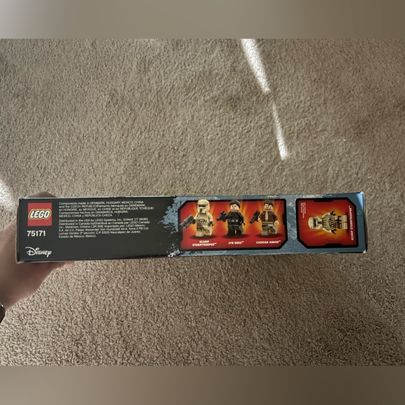 New Unopened retired LEGO 75171 Star Wars Battle on Scarif Rogue One Disney - Picture 6 of 15